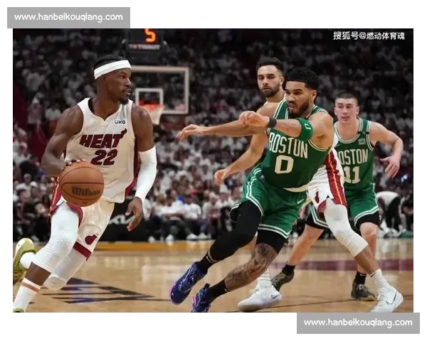 骑士对阵凯尔特人常规赛焦点之战攻防博弈与胜负走向解析前瞻深度