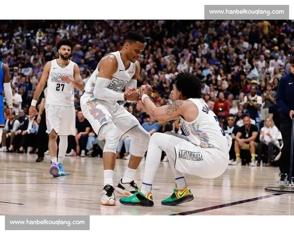 雷霆与掘金激战回放 两队巅峰对决精彩瞬间再现